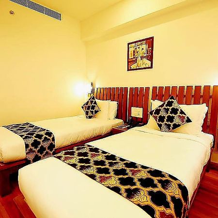 Hotel Kabani Regency My Atithi Muttam  Exterior photo